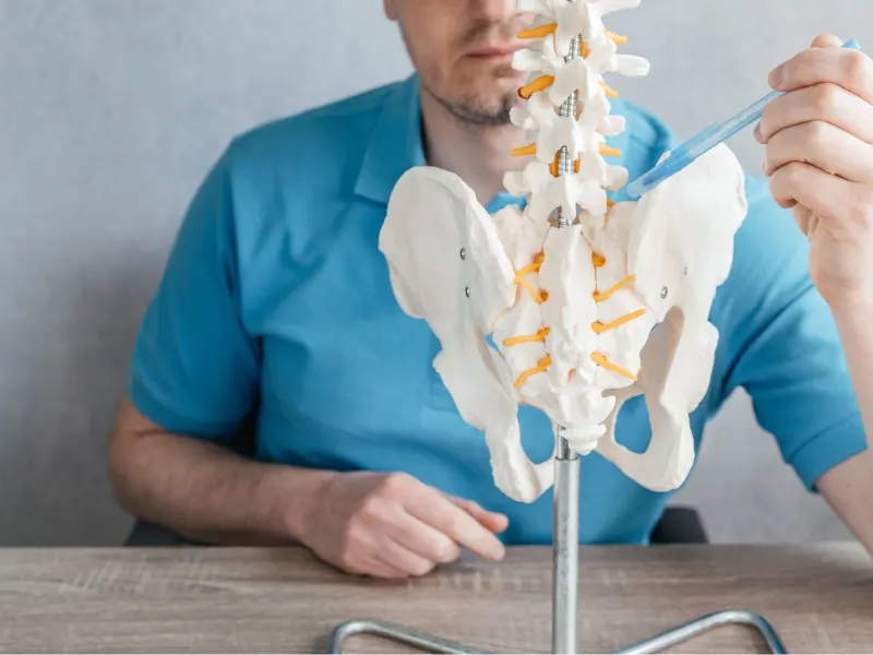 SI Joint Pain Treatment Near Me in Brookfield, WI. Chiropractic Care For SI Joint Pain Relief.